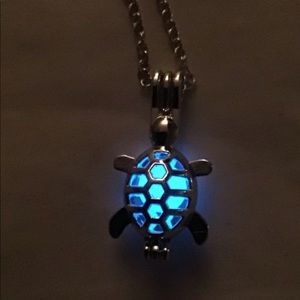 Blue glow turtle necklace